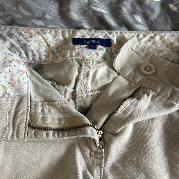 Ladies capris size 11 - Picture 2 of 3